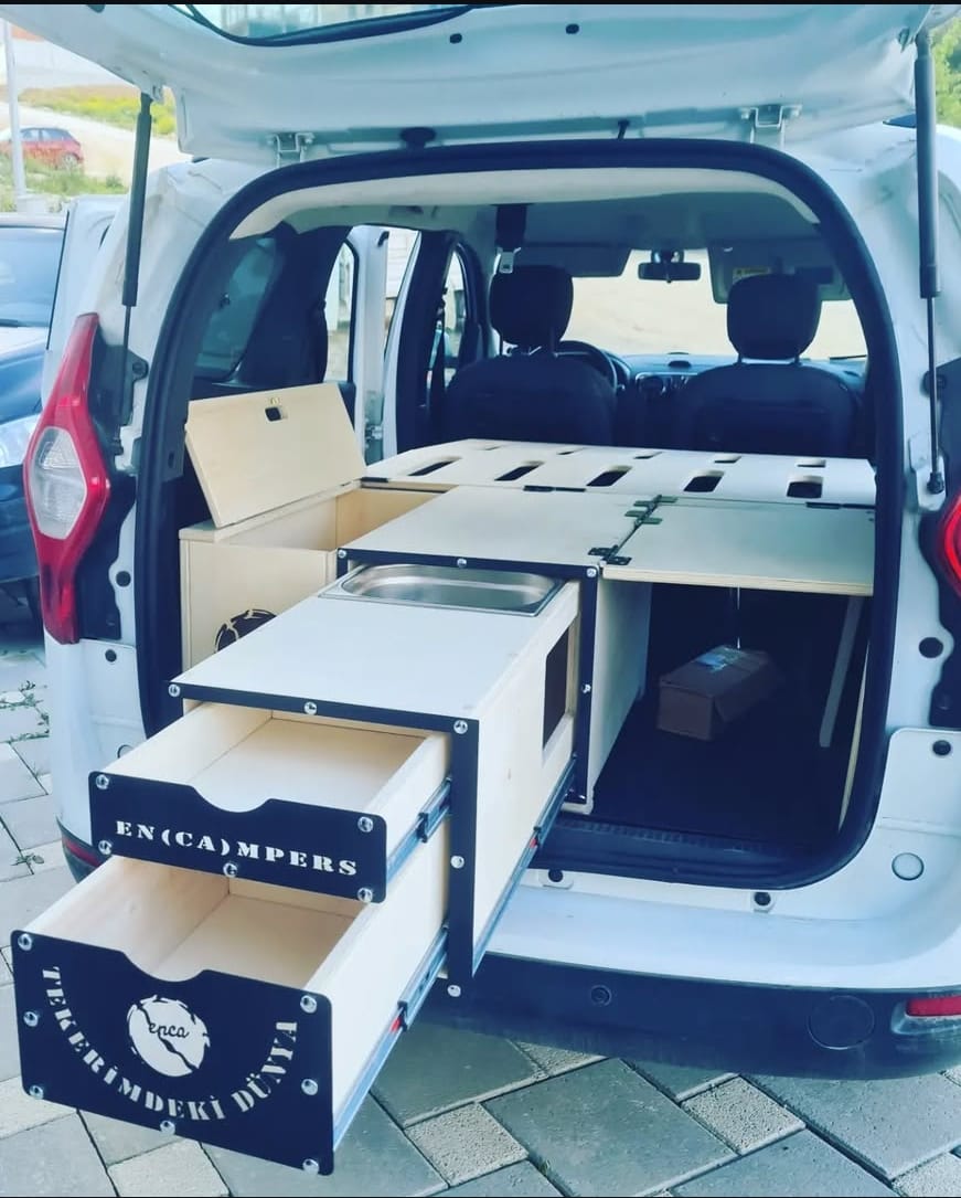 Özel Araç İçi Tasarım